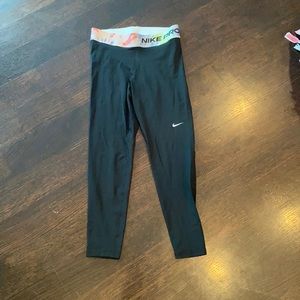 Nike Pro leggings